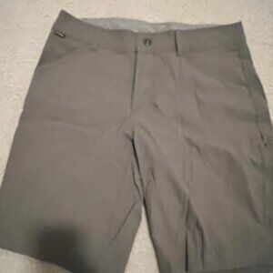 KUHL Brown Tech Fabric Cargo Shorts Size Men's 32 NWOT